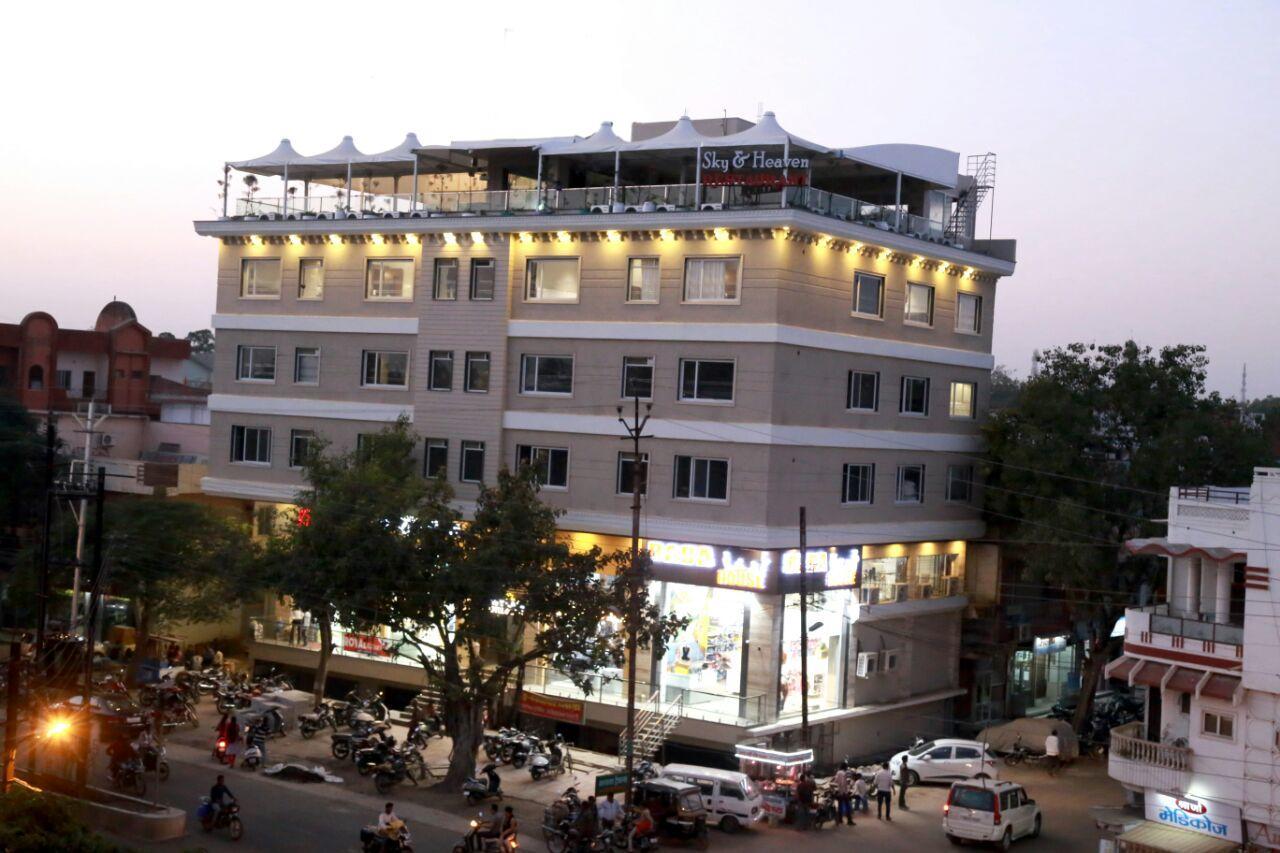 Hotel City Crown Mandsaur Kültér fotó